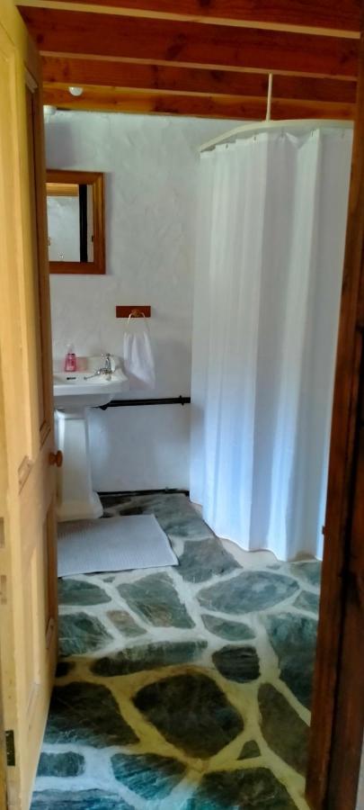 Queensberry Inn Bagian luar foto