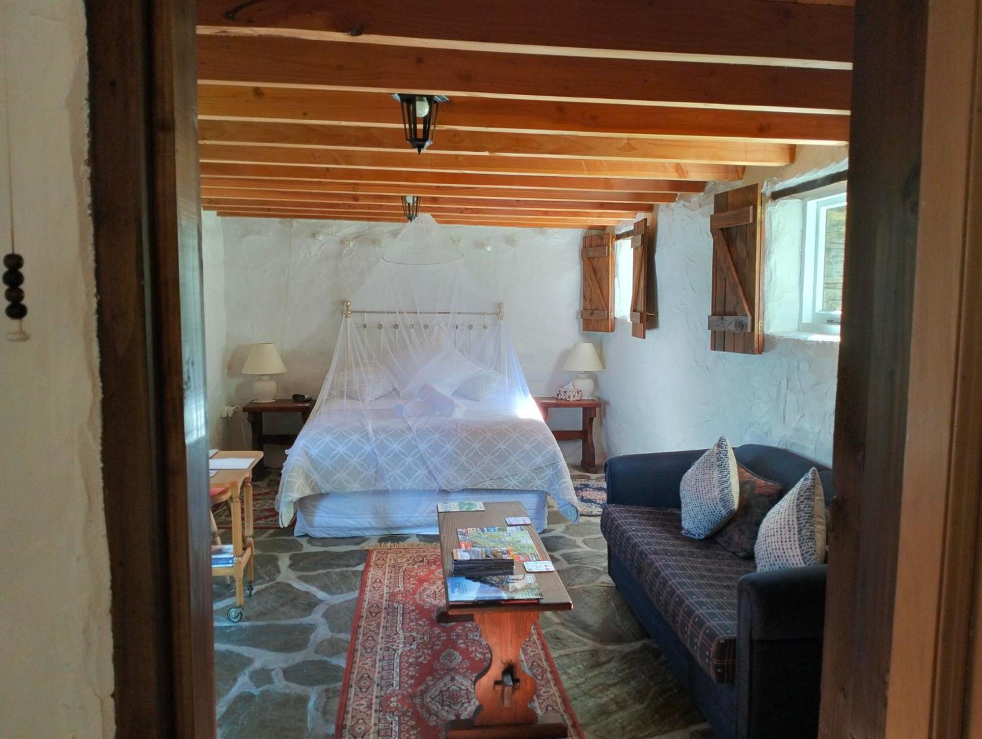 Queensberry Inn Bagian luar foto